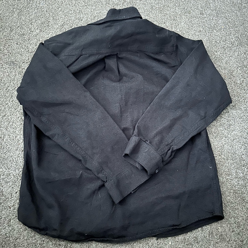 Eddie Bauer Men's Charcoal Button-Down Shirt - Picture 5 of 5